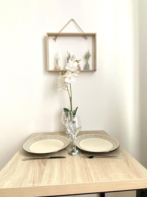 Paris Gentilly Appartement Tout Equipe - Rer B ภายนอก รูปภาพ